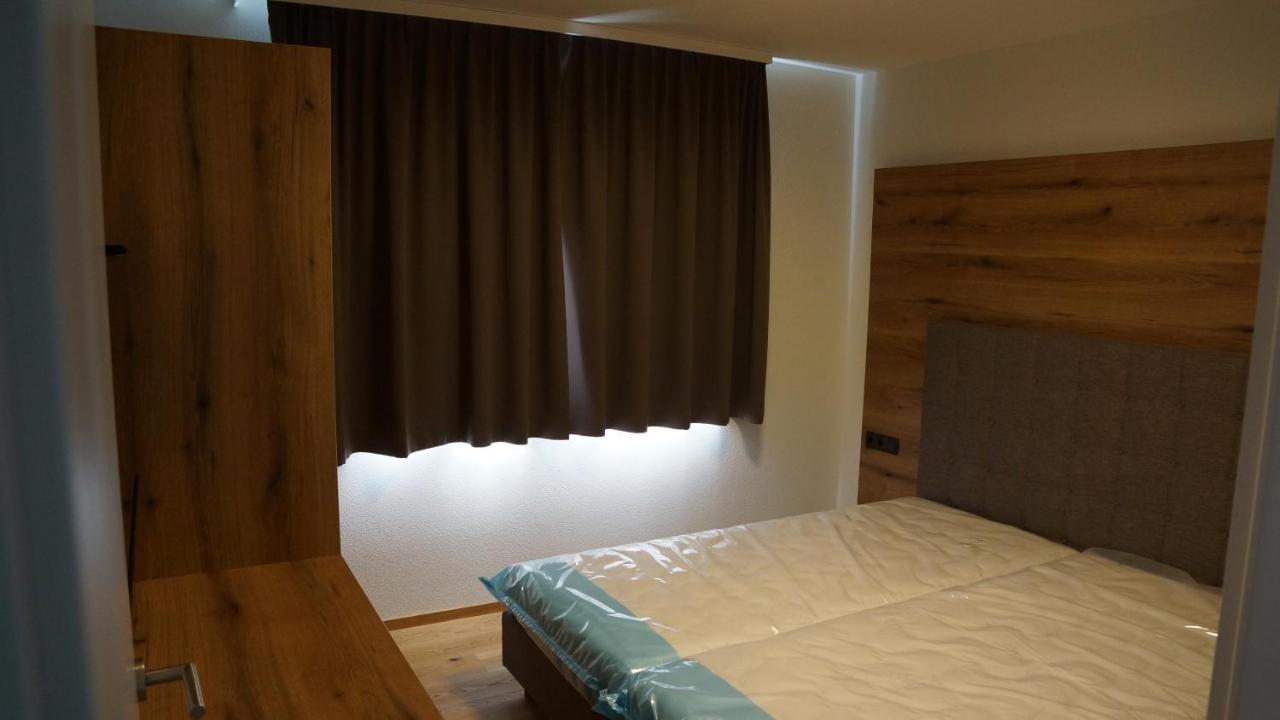 Sun Hill Apartment *